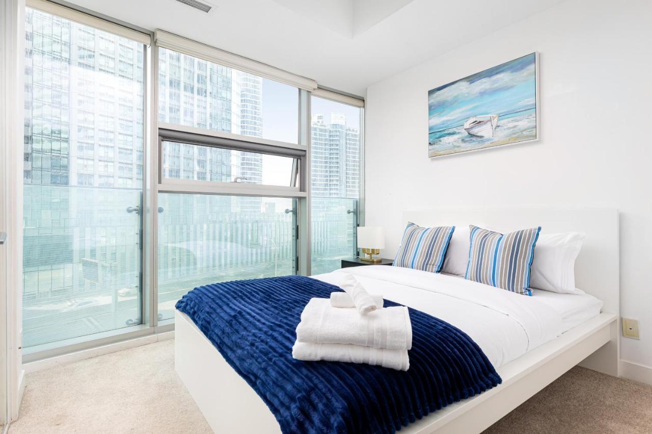 Downtown Toronto Condo Mins From Scotiabank Arena, Tiff, Cn Tower, Union, Mtcc Exterior photo