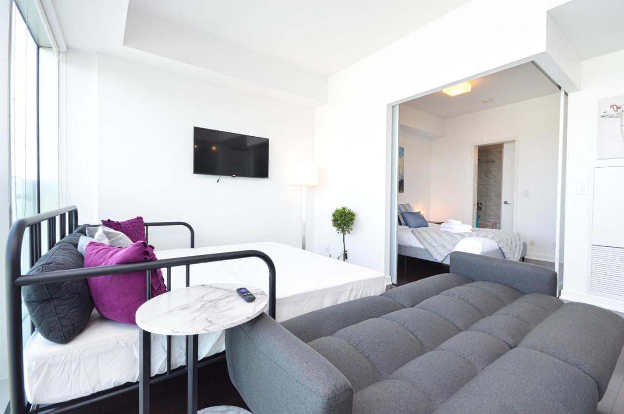 Downtown Toronto Condo Mins From Scotiabank Arena, Tiff, Cn Tower, Union, Mtcc Exterior photo