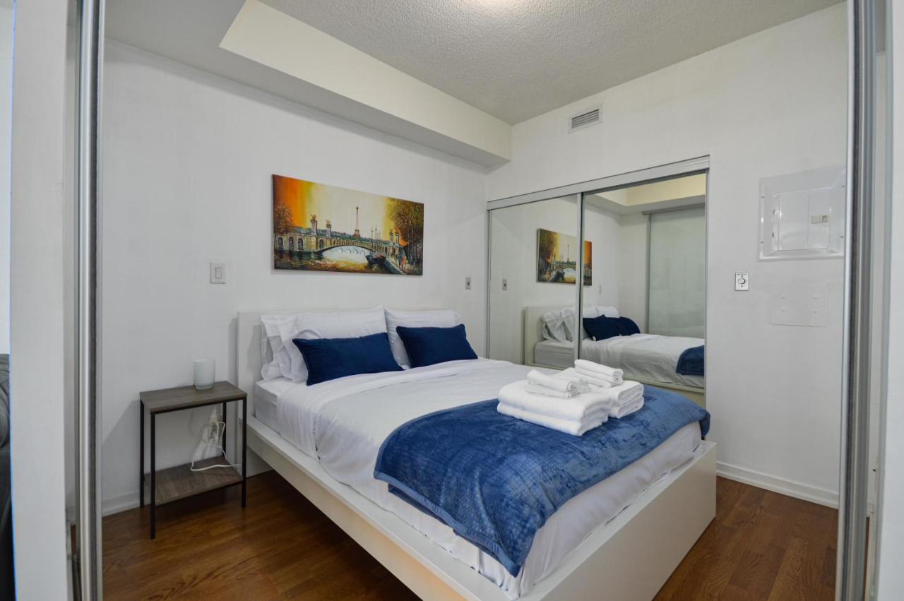 Downtown Toronto Condo Mins From Scotiabank Arena, Tiff, Cn Tower, Union, Mtcc Exterior photo