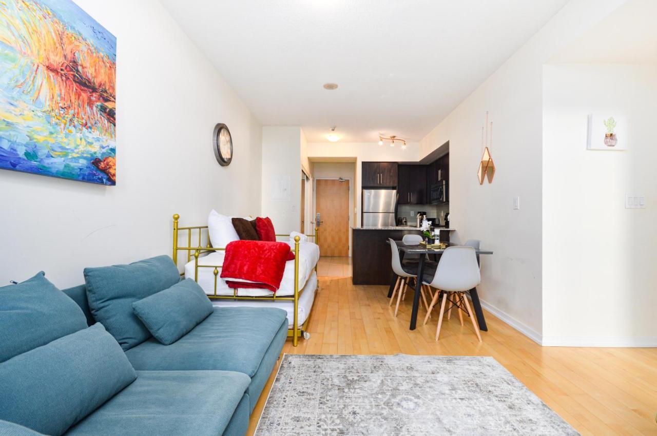 Downtown Toronto Condo Mins From Scotiabank Arena, Tiff, Cn Tower, Union, Mtcc Exterior photo